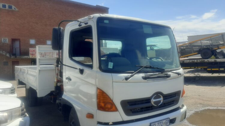 2007 Hino 500 10-176 Crane Truck