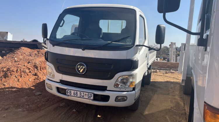 2016 Foton Aumark