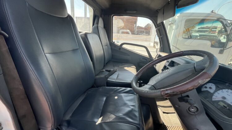 2016 Foton Aumark