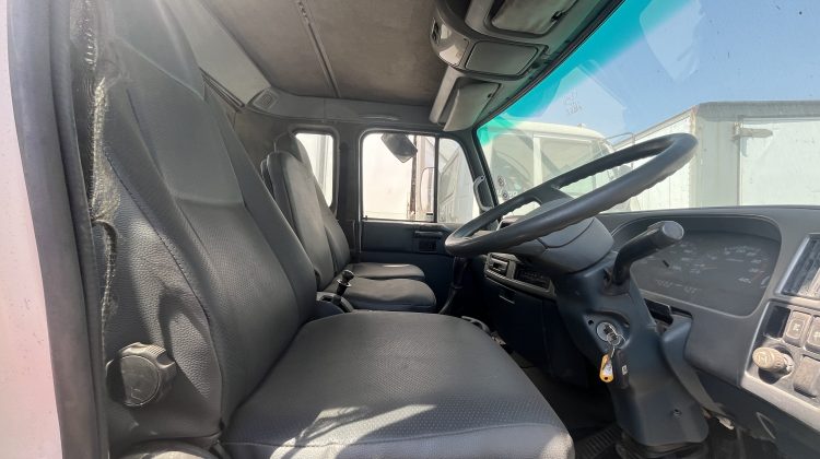 2009 Nissan UD60